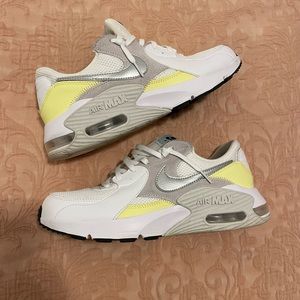 Women’s Nike AirMax